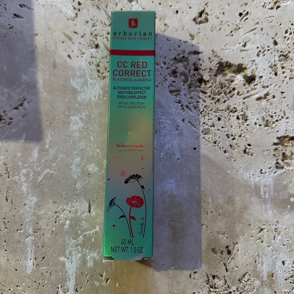 Erborian CC Red Correct Green Skincare Serum